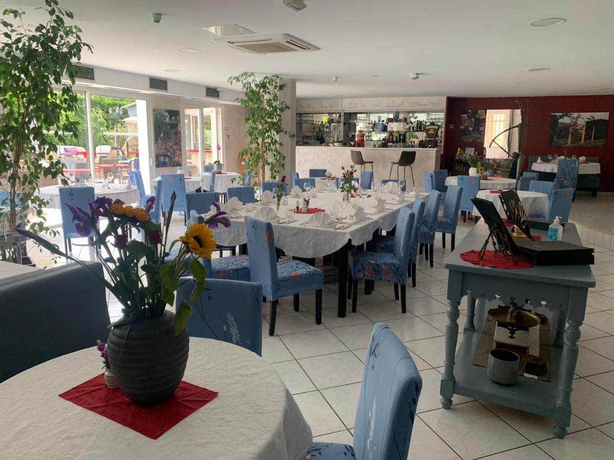 Hotel Restaurant De La Mer Golfe-Juan Dış mekan fotoğraf